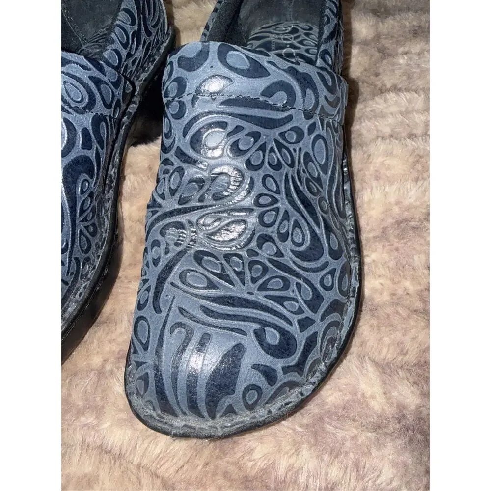 Women’s BOC Comfort Shoes Size 8